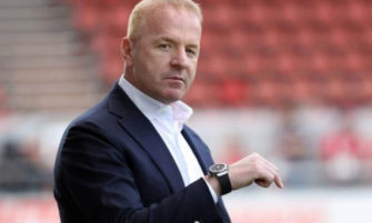 Igli Tare scans the national team and the Superior