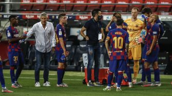 Barca presidential candidate fears decline like Milan, Manchester United