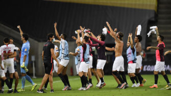 Sevilla narrowly beat United to earn another Europa League final date