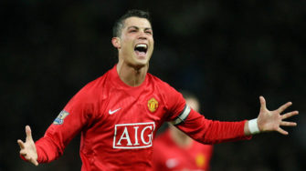 Ronaldo officially returns to Manchester United